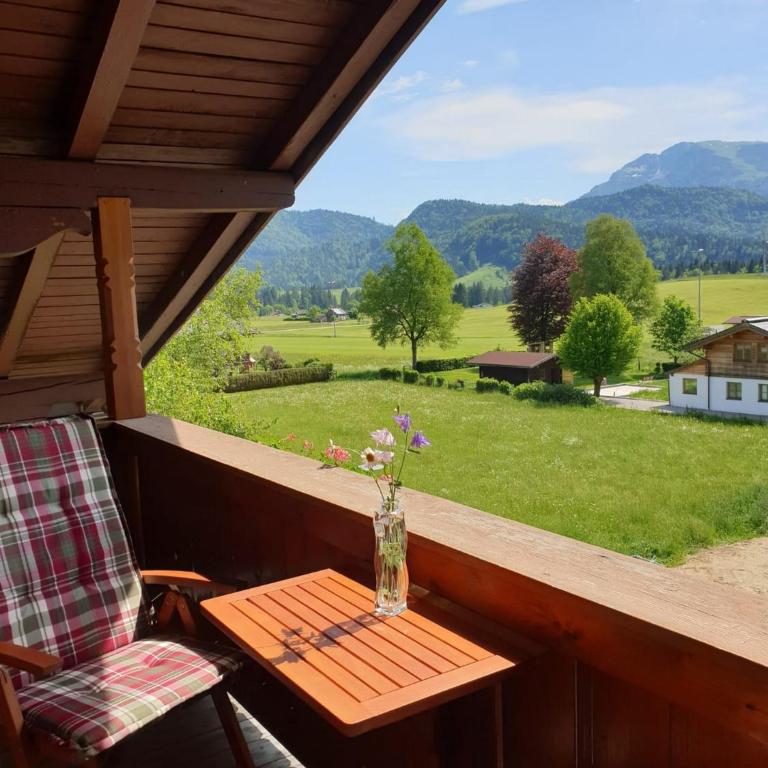 Ferienwohnungen Bürger - Apartment mit Blick auf die Berge - 2
