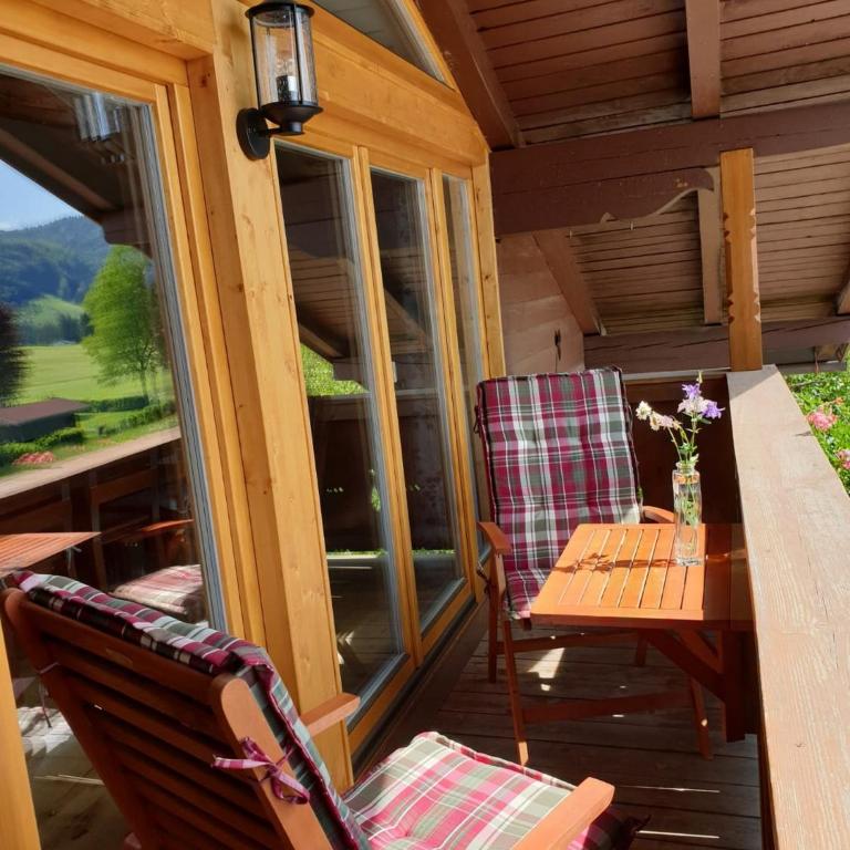 Ferienwohnungen Bürger - Apartment mit Blick auf die Berge - 4