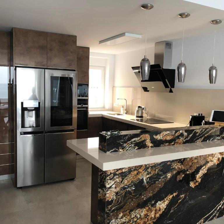 Magnifique appartement avec une incroyable vue sur mer - Two-Bedroom Apartment - 5