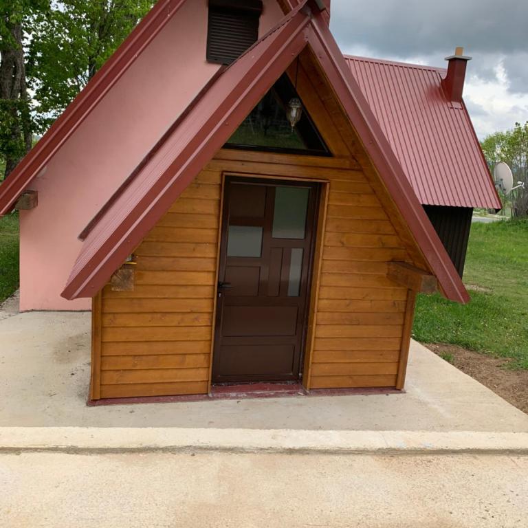 FeĐoNi - Three-Bedroom Vacation Home - 15