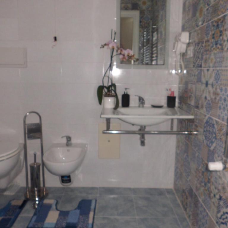 Oasi Madre della Pace - Triple Room - 8