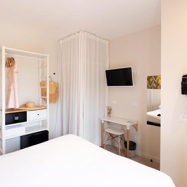 Hôtel de la Plage - Chambre Double avec Terrasse - 6