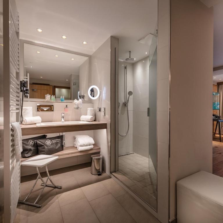 Alpinresort ValSaa - Adults Only - Superior Doppelzimmer - 8