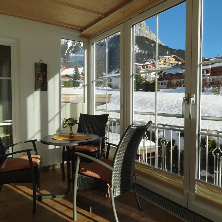 Appartements Loisachpromenade - Apartment mit 1 Schlafzimmer und Wintergarten - 9