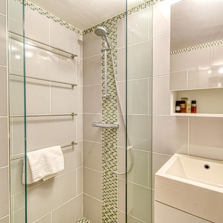 Beautiful and cozy apartment in the heart of Cannes - Estudio Dúplex - 13