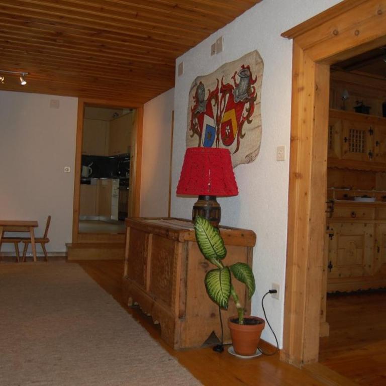Chasa Städler - Ferienwohnung mit 113m2 für max. 5 Personen - Apartment mit 3 Schlafzimmern - 6