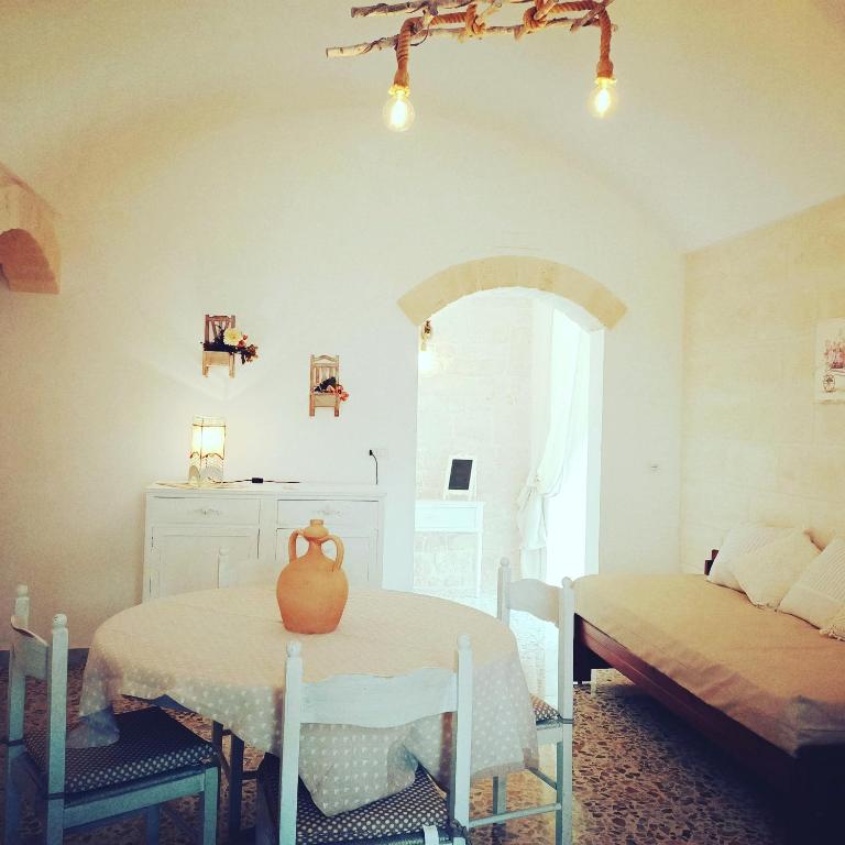 Trulli di nonna Palma - Two-Bedroom House - 13