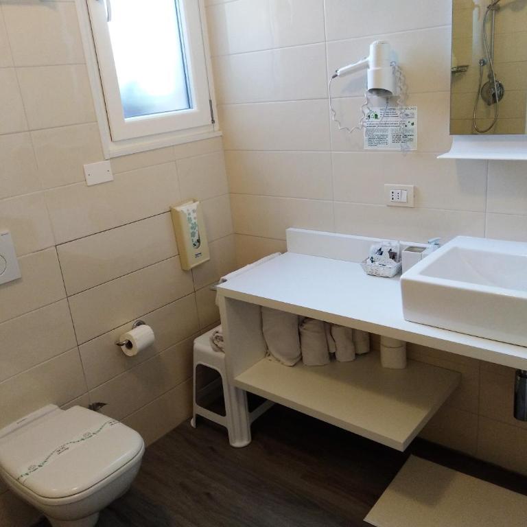 Hotel Orchidea - Camera Familiare - 34