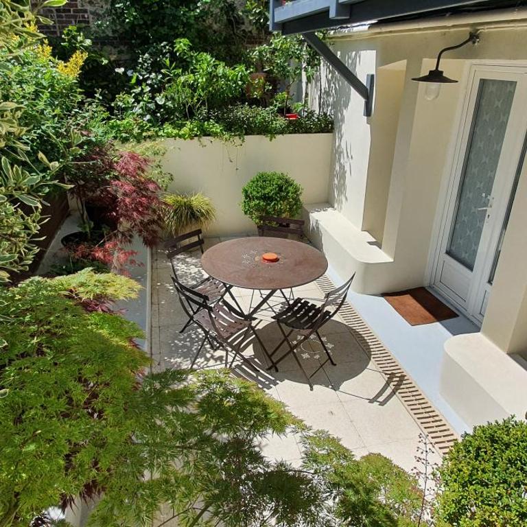 Hôtel de la Côte Fleurie - Chambre Familiale avec Terrasse - 2