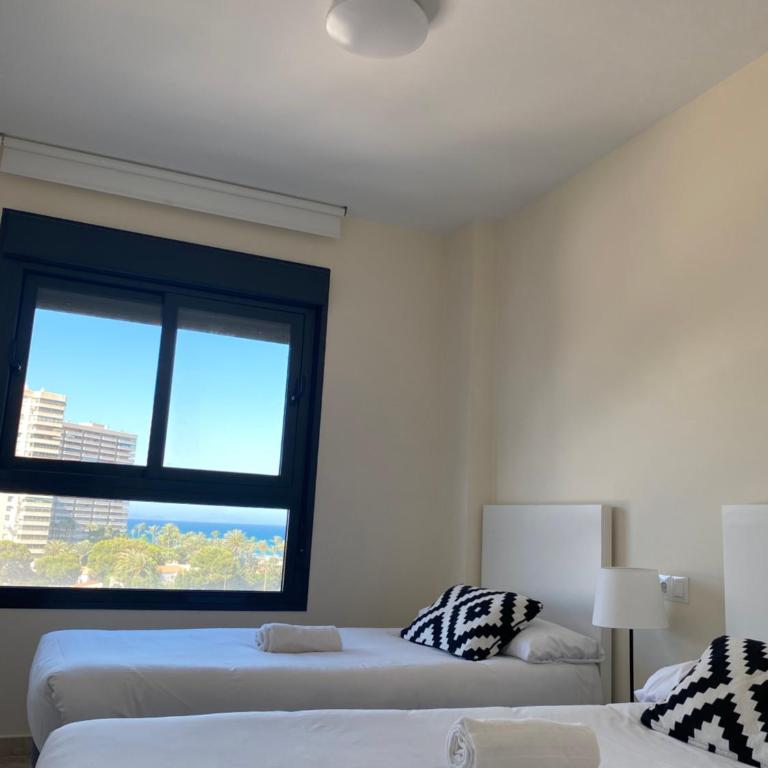 CAROLINAS BEACH &GOLF HOUSE - Two-Bedroom Apartment - 32