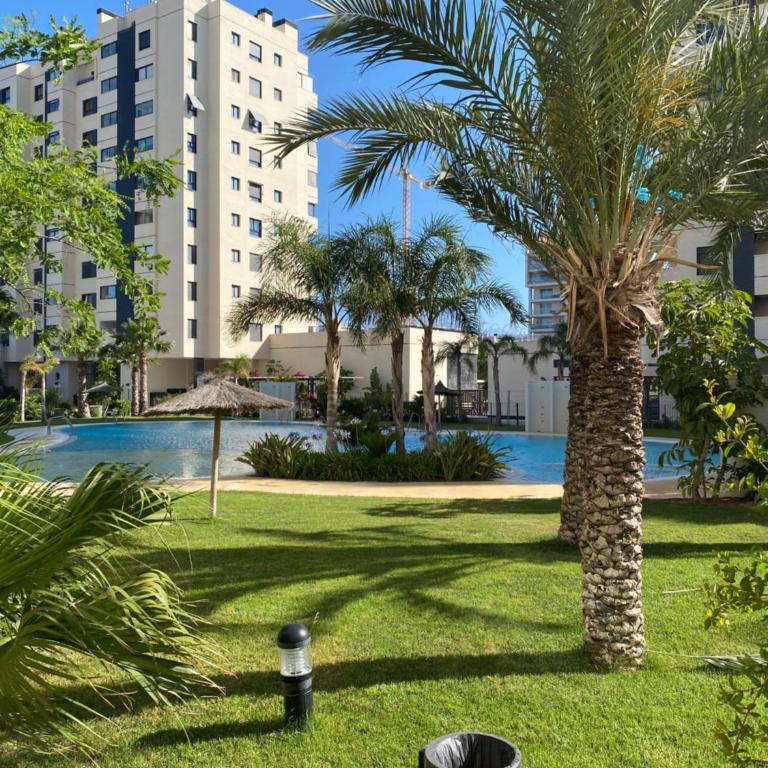 CAROLINAS BEACH &GOLF HOUSE - Two-Bedroom Apartment - 13