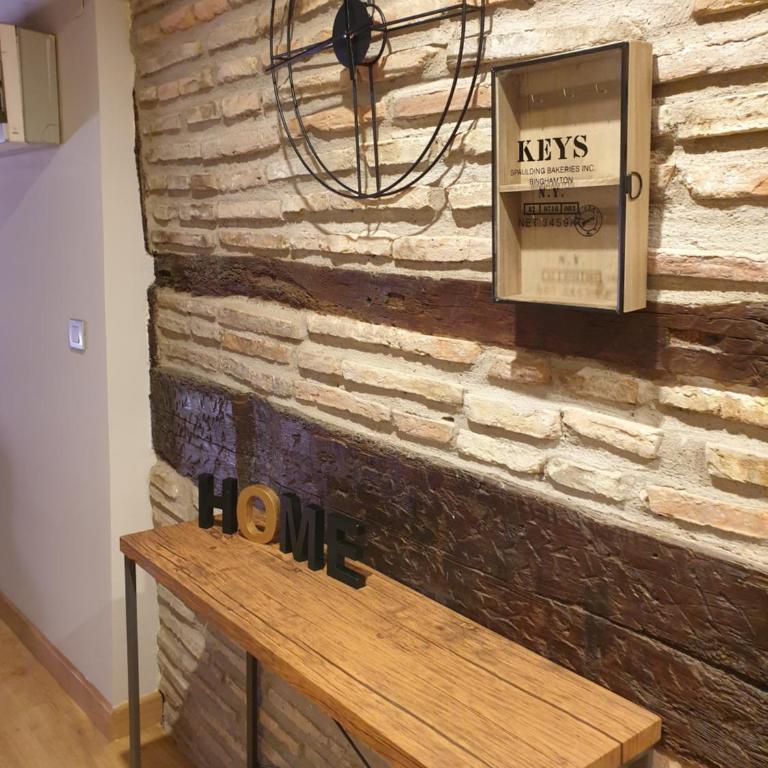Segundo Caballerias, centrico al lado Catedral, Aire Acondicionado - Apartamento de 2 dormitorios - 23