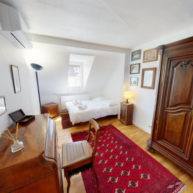 145m² city center 4 bedrooms view of the Cathedral - Appartement - 18