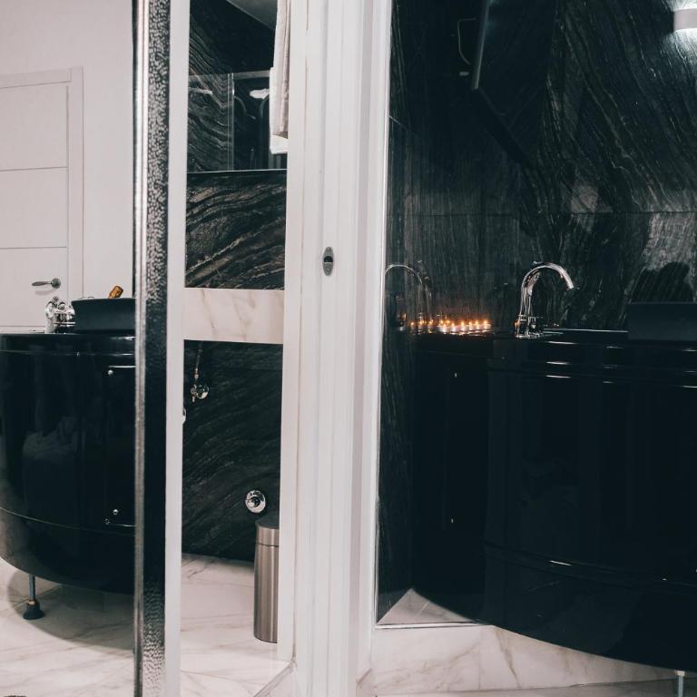 Gregorio VII Luxury Suites San Damaso - Suite Luna di Miele - 58