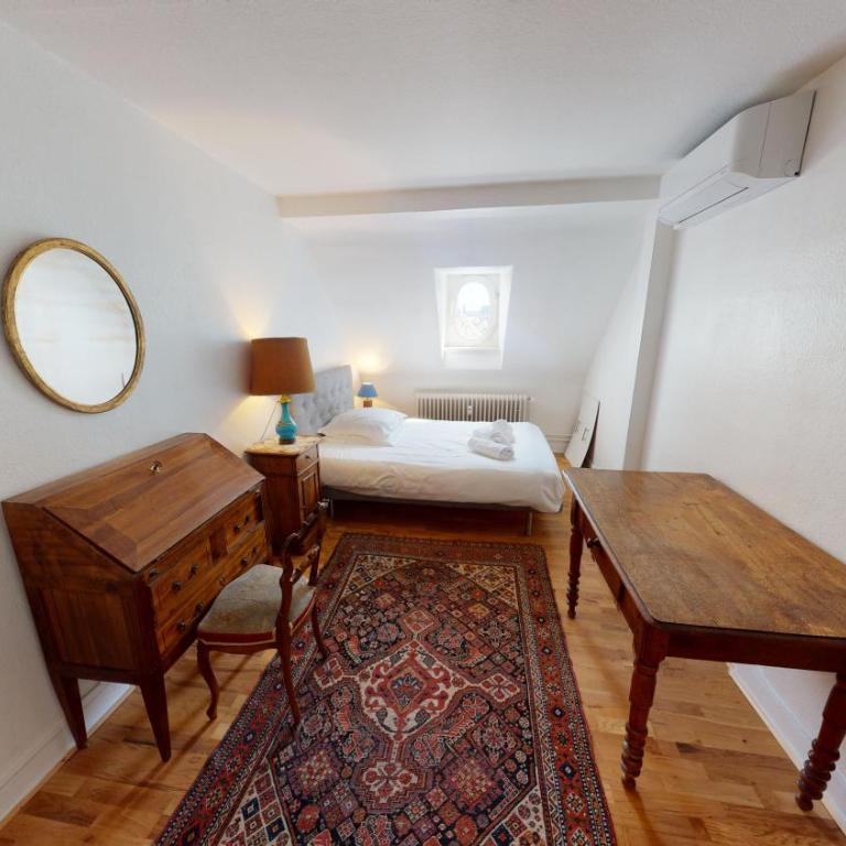 145m² city center 4 bedrooms view of the Cathedral - Appartement - 22