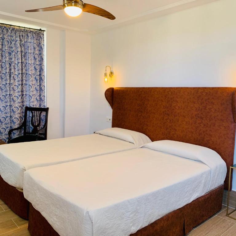 Hotel Don Miguel - Habitación Doble Deluxe con vistas a la ciudad - 1 o 2 camas - 2