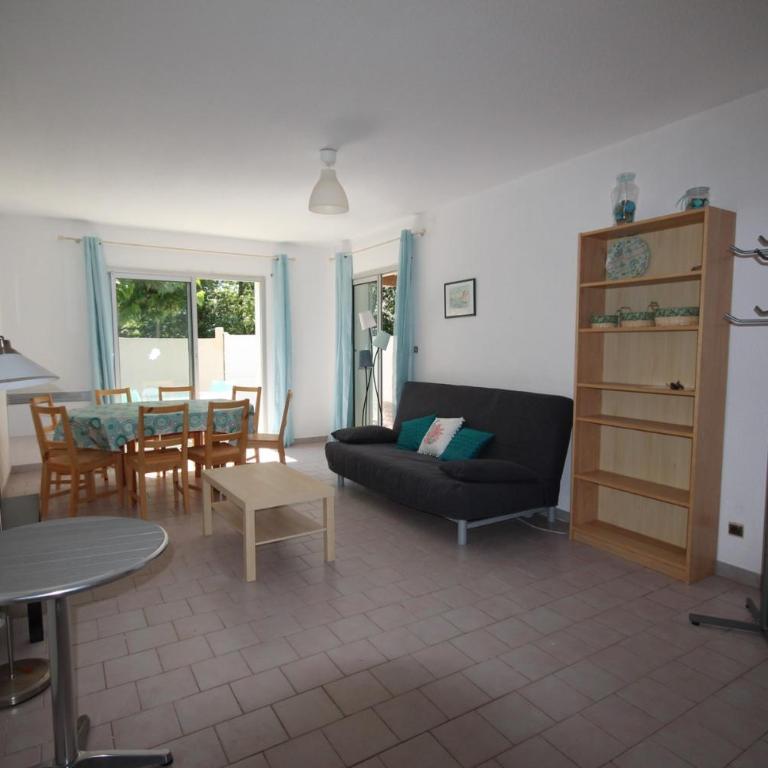 A quelques pas de la plage Belle Maison de vacances, 6 à 8 couchages, 3 chambres, balcon, jardin, parking, 50 m de la mer- PORTIRAGNES PLAGE LXBOSQD - Maison 3 Chambres - 5