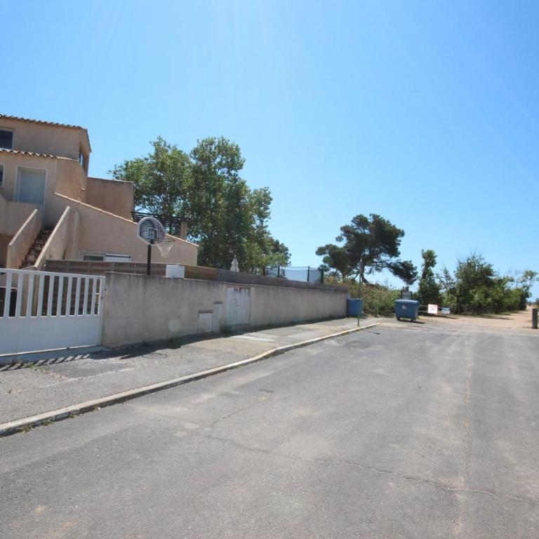 A quelques pas de la plage Belle Maison de vacances, 6 à 8 couchages, 3 chambres, balcon, jardin, parking, 50 m de la mer- PORTIRAGNES PLAGE LXBOSQD - Maison 3 Chambres - 21