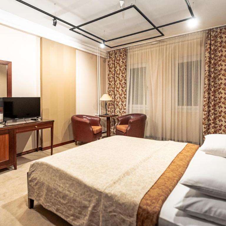 The Regent Club Hotel - Dvokrevetna Soba sa Bračnim Krevetom - 1