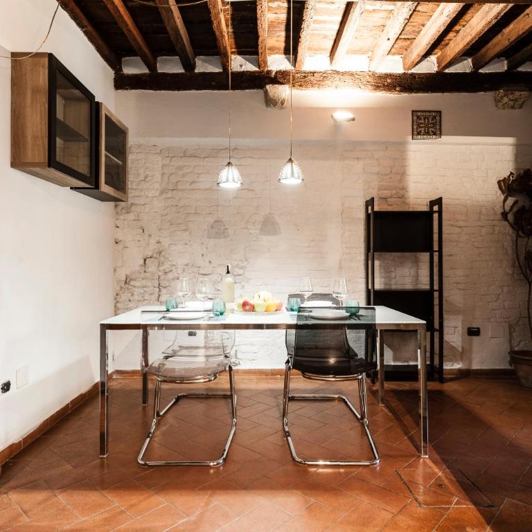 Hostly - Garden House near the Tower - Historical house with Private Garden - Appartamento con Vista Giardino - 14