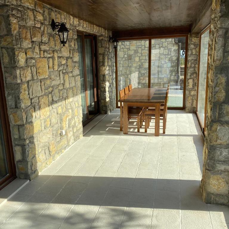 Villa Tara - Two-Bedroom Apartment - 7