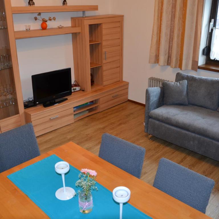 Gästehaus Wildauer - Apartment mit 2 Schlafzimmern und Dusche - 14