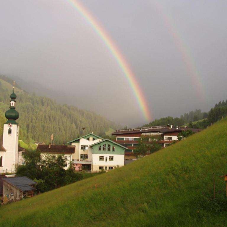 Ferienwohnung Wohlfartstätter - Apartment mit 2 Schlafzimmern und Balkon - 2