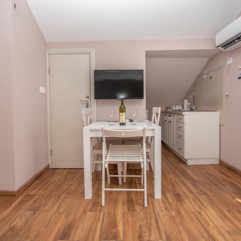 Ioannis Apartments - Studio Apartman - 4