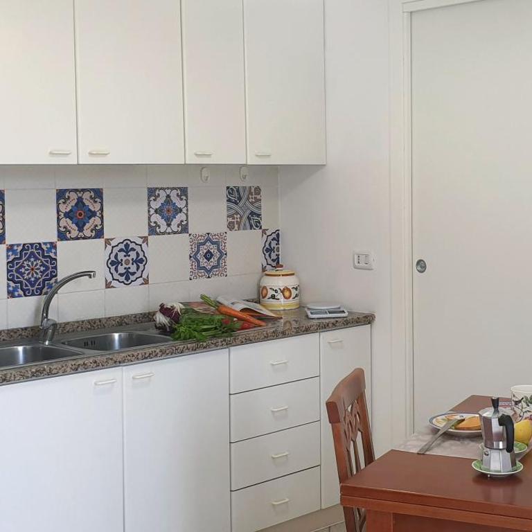 Casa Athena - Double Room with Balcony and Sea View - 15