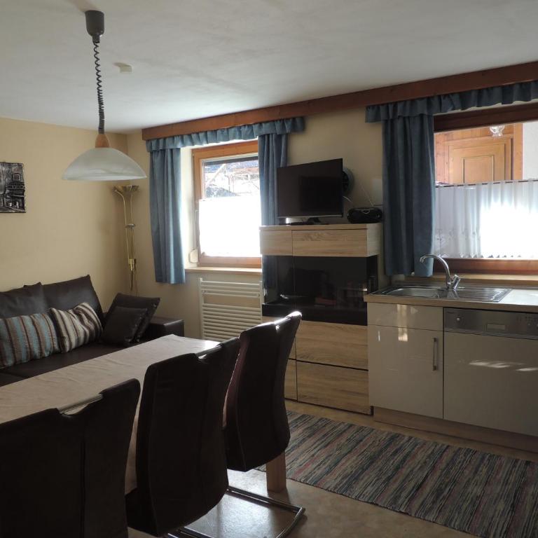 Ferienwohnung Embacher - Apartment mit 3 Schlafzimmern - 6