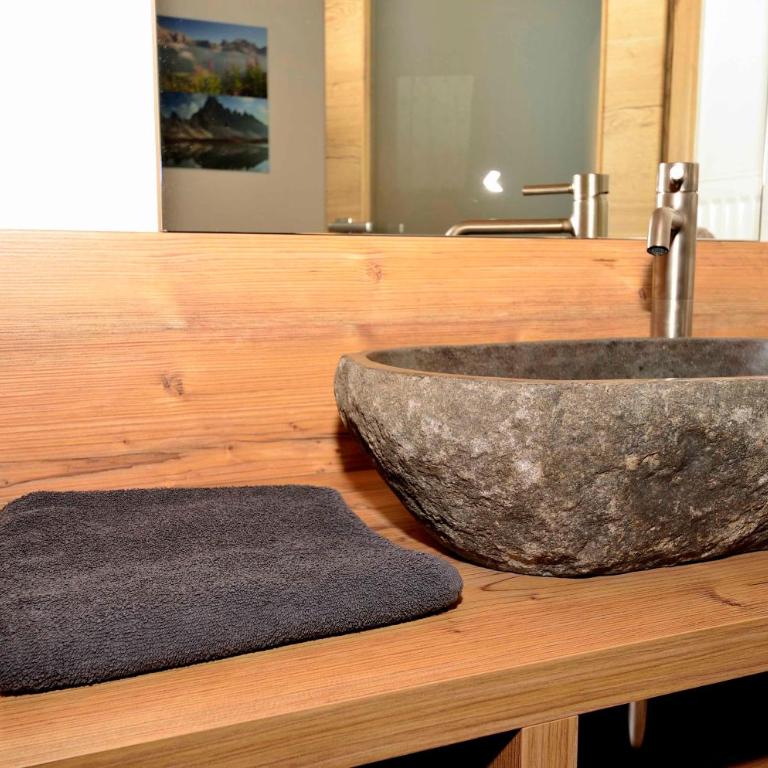 Haus Cosso - Three-Bedroom Apartment - 17
