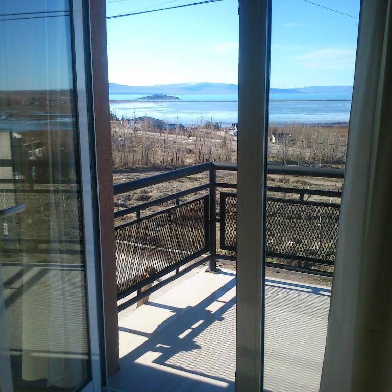 Altos del Lago departamentos - Apartamento con balcón - 26