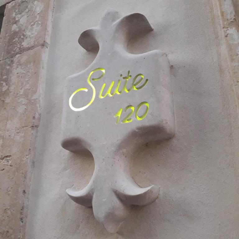 Suite 120 - Monolocale con Balcone - 5