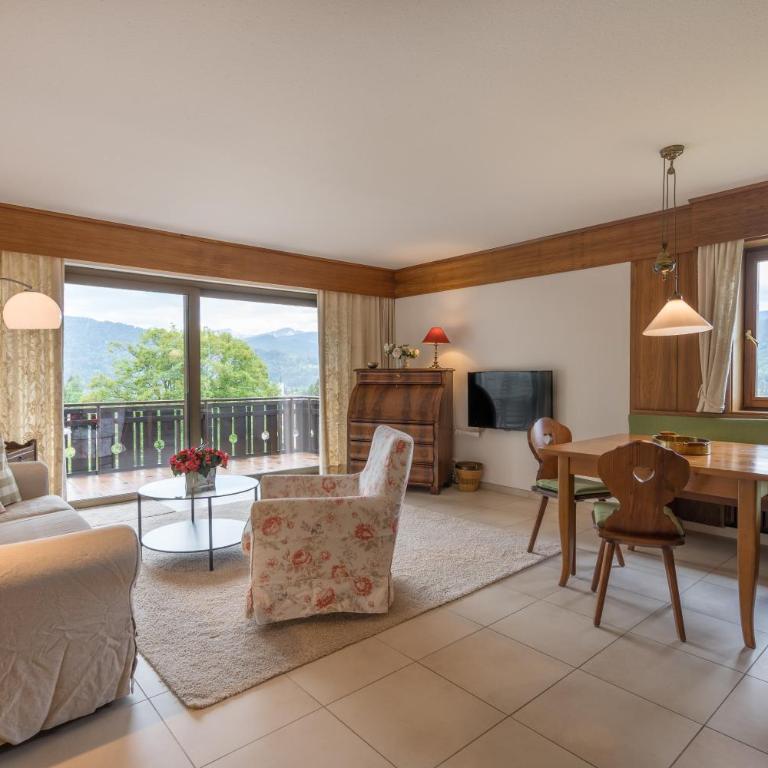 Ferienwohnung Nietmann - Apartment mit 1 Schlafzimmer, Balkon und Bergblick - 1