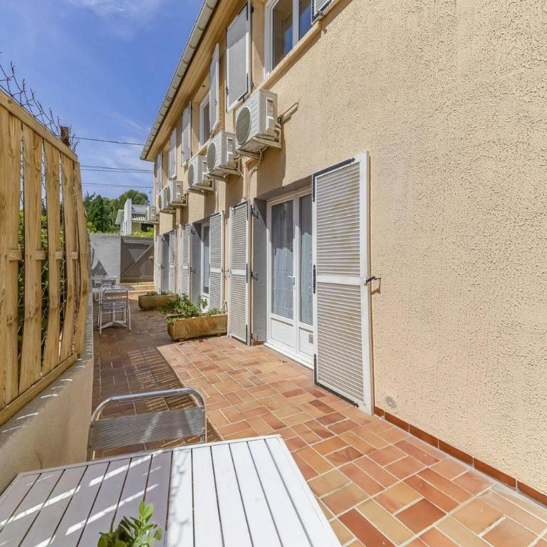Hôtel Vila - Chambre Double avec Terrasse - 6