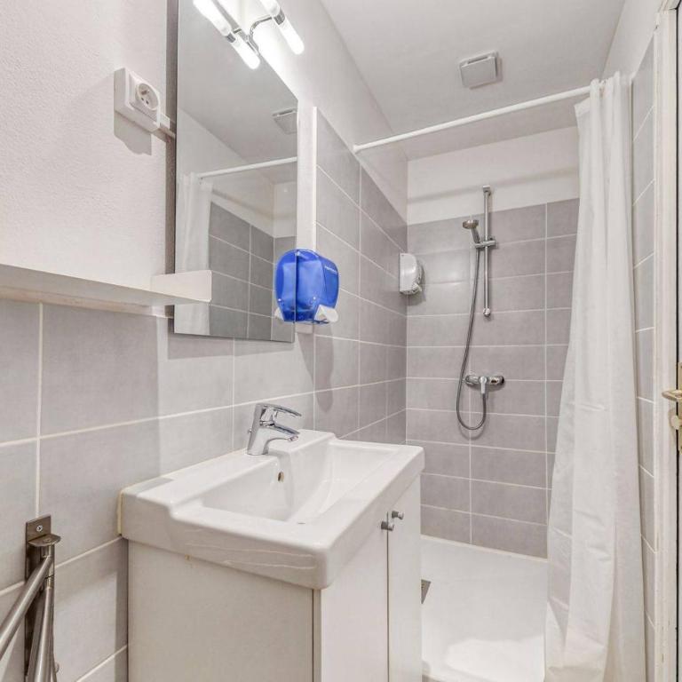 Hôtel Vila - Chambre Double avec Terrasse - 11