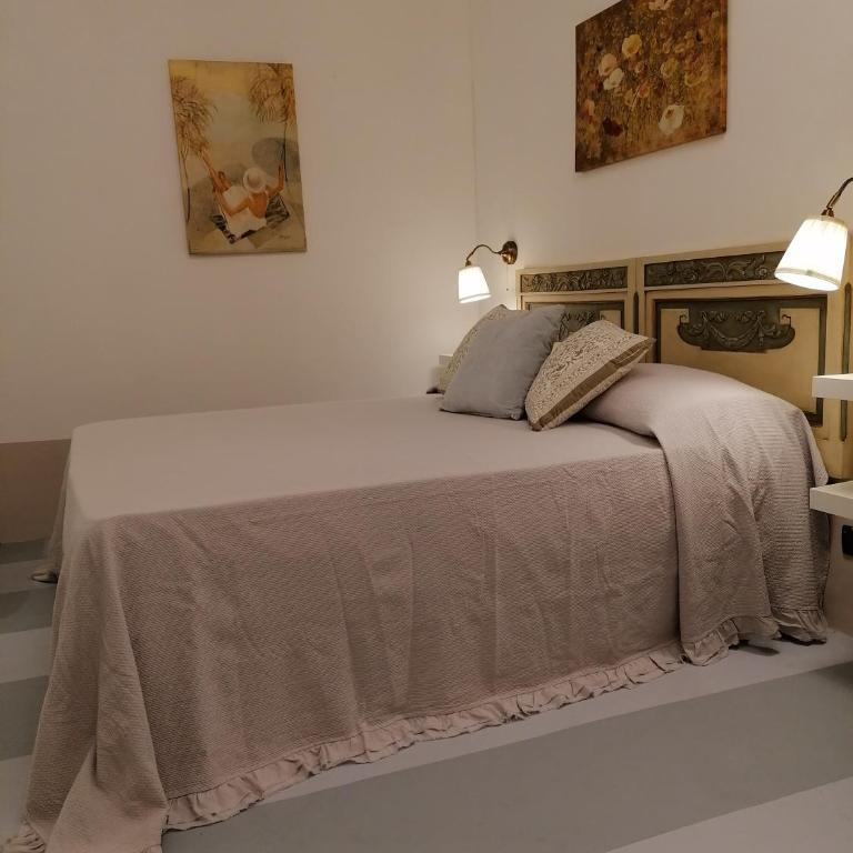 Corte delle Camelie Bed and Breakfast - King Room - 18