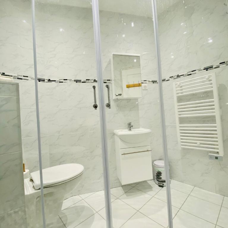 Reims Sherpa Guest House - Studio avec Vue sur Jardin - 18