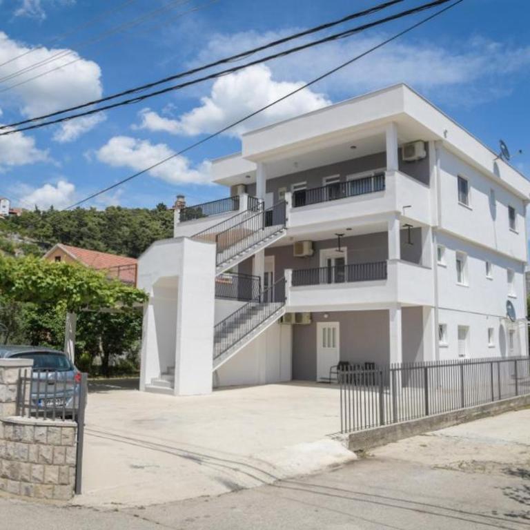 Apartments Tila - Apartman sa 2 Spavaće Sobe - 2