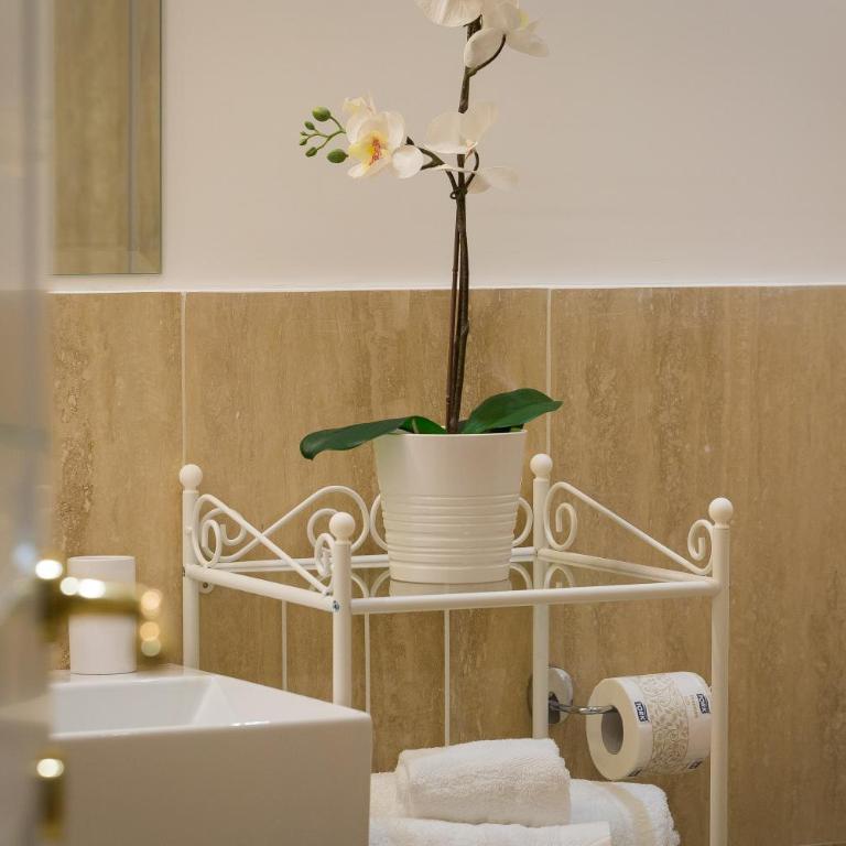 Suite della Pigna - Deluxe King Room - 4