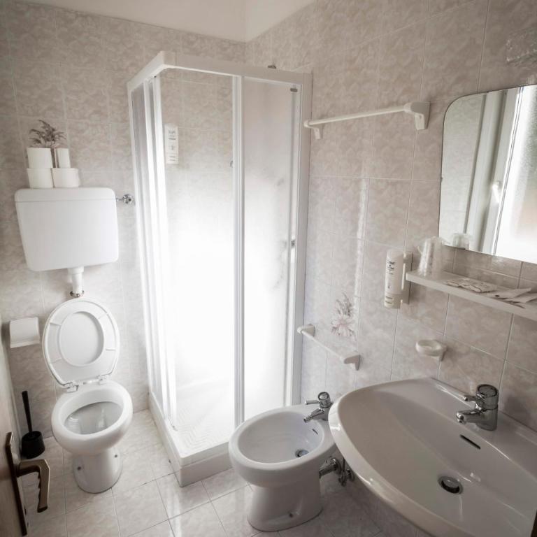 Casa per Ferie Le Rais - Camera Matrimoniale/Doppia con Letti Singoli con Bagno Privato - 1