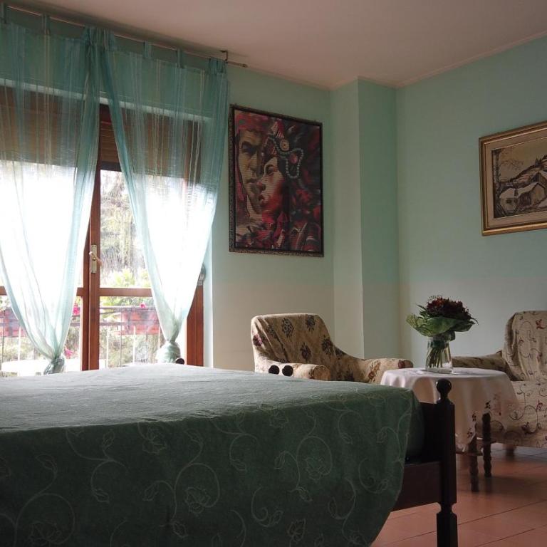 Hotel Cristina - Camera Matrimoniale/Doppia con Letti Singoli con Bagno Privato Esterno - 1