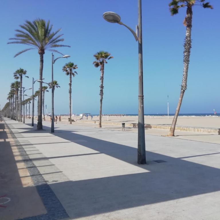 Valencia Canyamelar Beach Apartments - One-Bedroom Apartment - 3