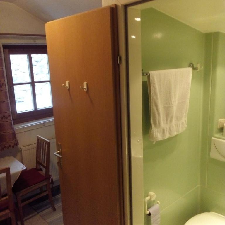 Pension Eckschlager - Budget Doppelzimmer - 3