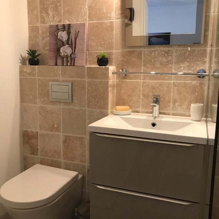Studio au cœur de Théoule - Appartement 1 Chambre - 14