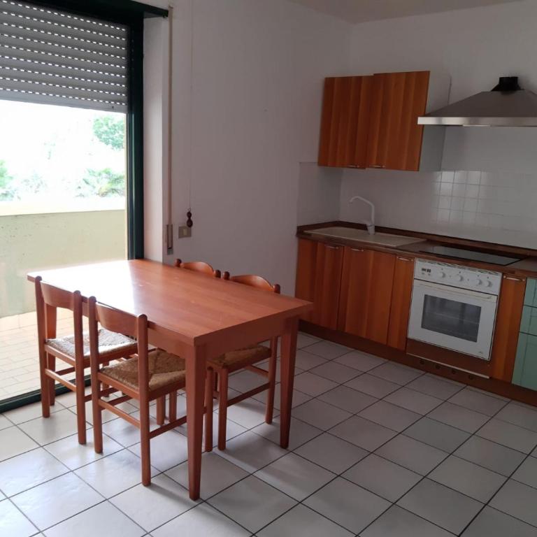 Riva Walk to Lake - Appartamento con 2 Camere da Letto - 2