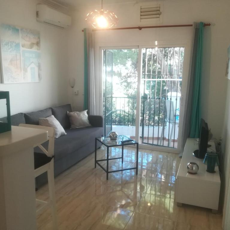 Burriana Holiday Apartments - One-Bedroom Apartment - 7