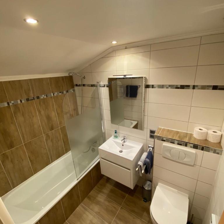 Alpenappartements - Apartment mit 1 Schlafzimmer und Balkon - 3