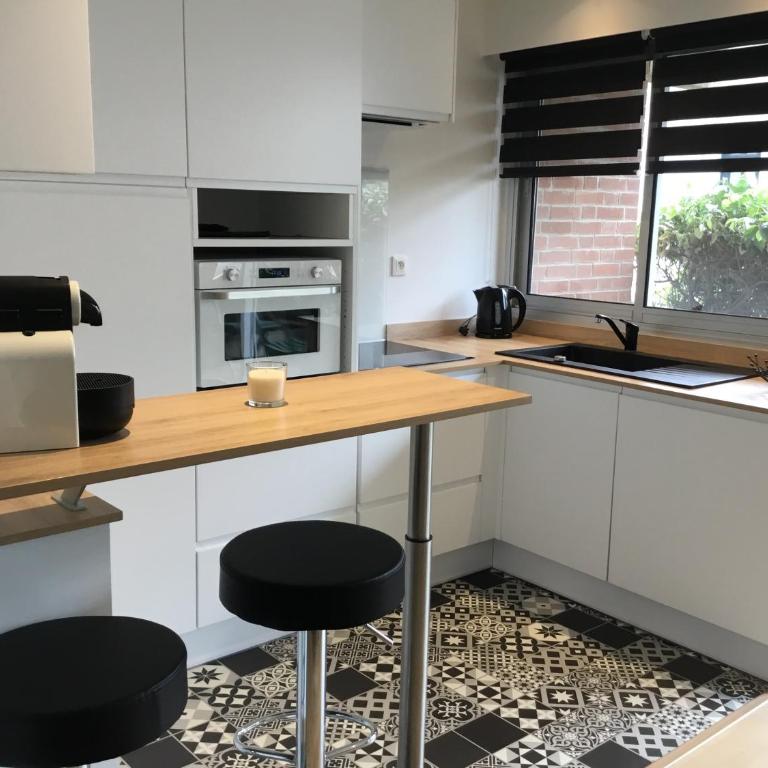 Splendide appartement proche de tous commodités - Apartment mit 2 Schlafzimmern - 4