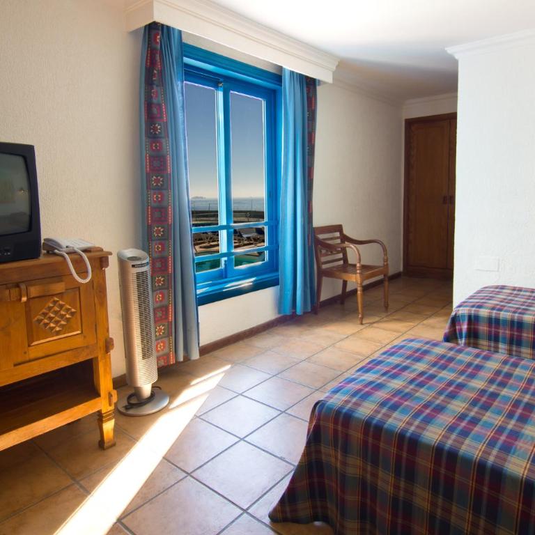 Apartamentos Agua Marina - Studio with Pool View (2 Adults) - 3